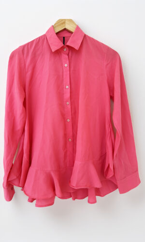CAMISA IRREGULAR VOLADOS ROSA OSSIRA (S)