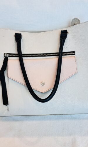 CARTERA CREMA PRUNE
