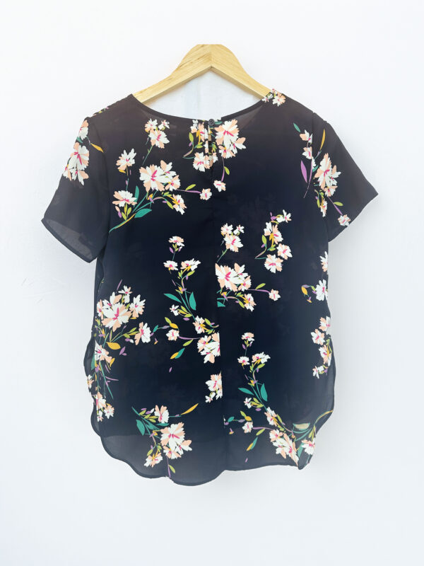 CAMISA FLORES FOREVER 21 (S) - Imagen 2
