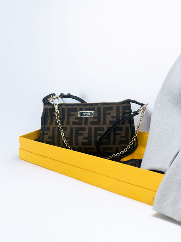 CARTERITA FENDI CLASICA