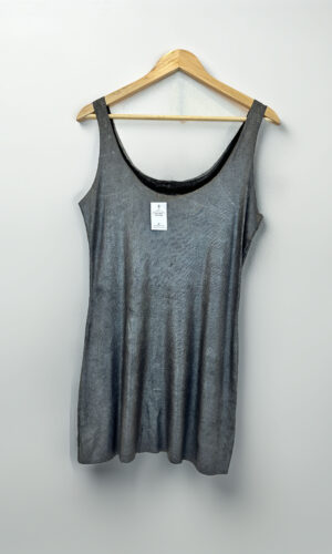 MUSCULOSA ENGOMADA GRIS ADDICTIVE (M)