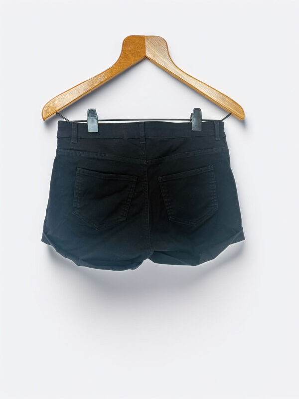 SHORT JEAN NEGRO H&M (M) - Imagen 2