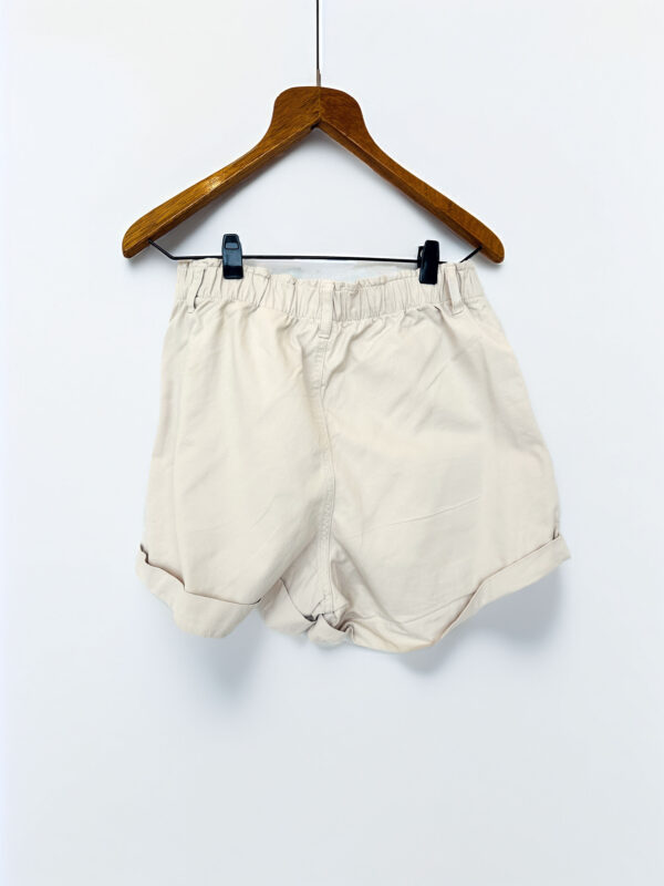 BERMUDAS CORTAS CREMA H&M (M) - Imagen 2
