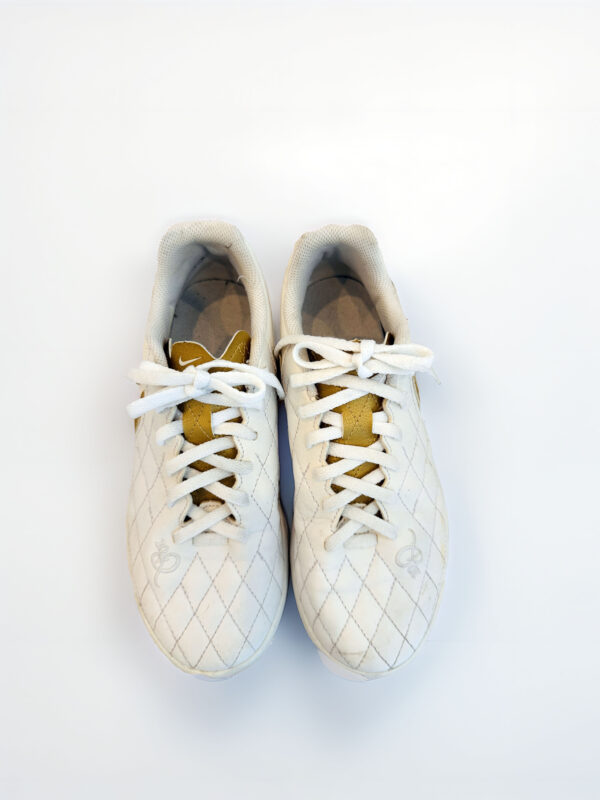 BOTINES BLANCOS NIÑA NIKE (32) - Imagen 2