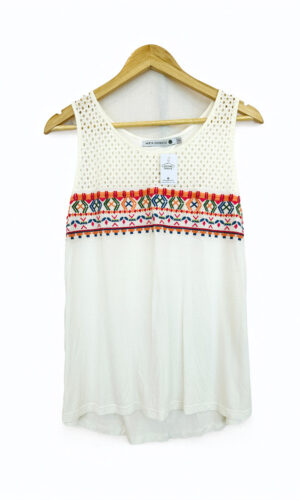 MUSCULOSA BORDADA MIRTA ARMESTO (L)