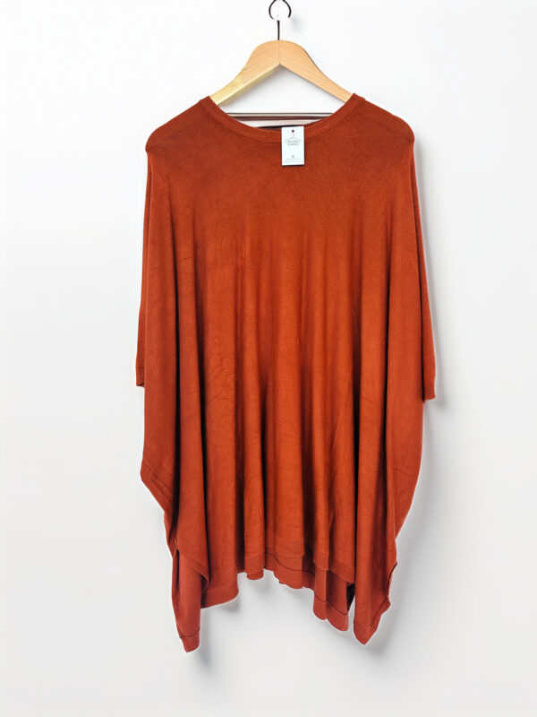 SWEATER LIVIANO OVERSIZE AKIABARA (XL)