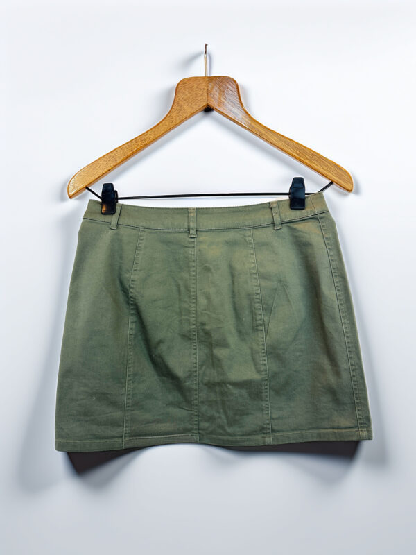 MINI VERDE MILITAR FOREVER 21 (M) - Imagen 2