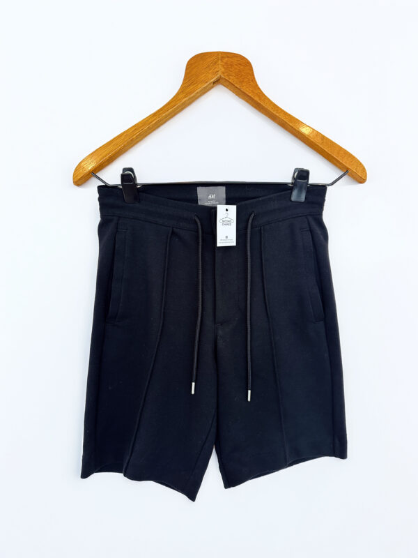 BERMUDA NEGRA H&M (XS)