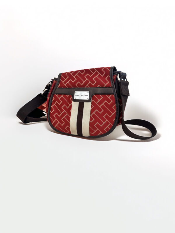 BANDOLERA ESTAMPADA ROJA TOMMY HILFIGER