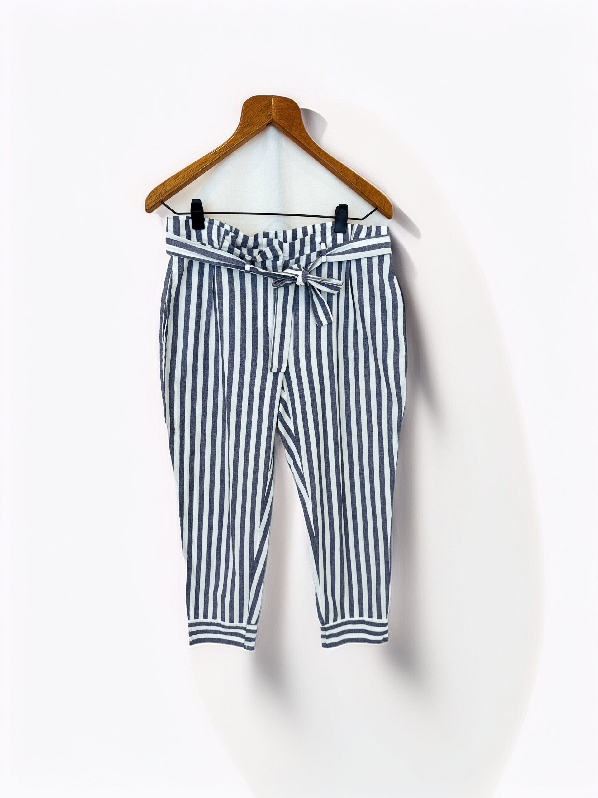 PANTALON BABUCHA RAYADO ZARA (M)
