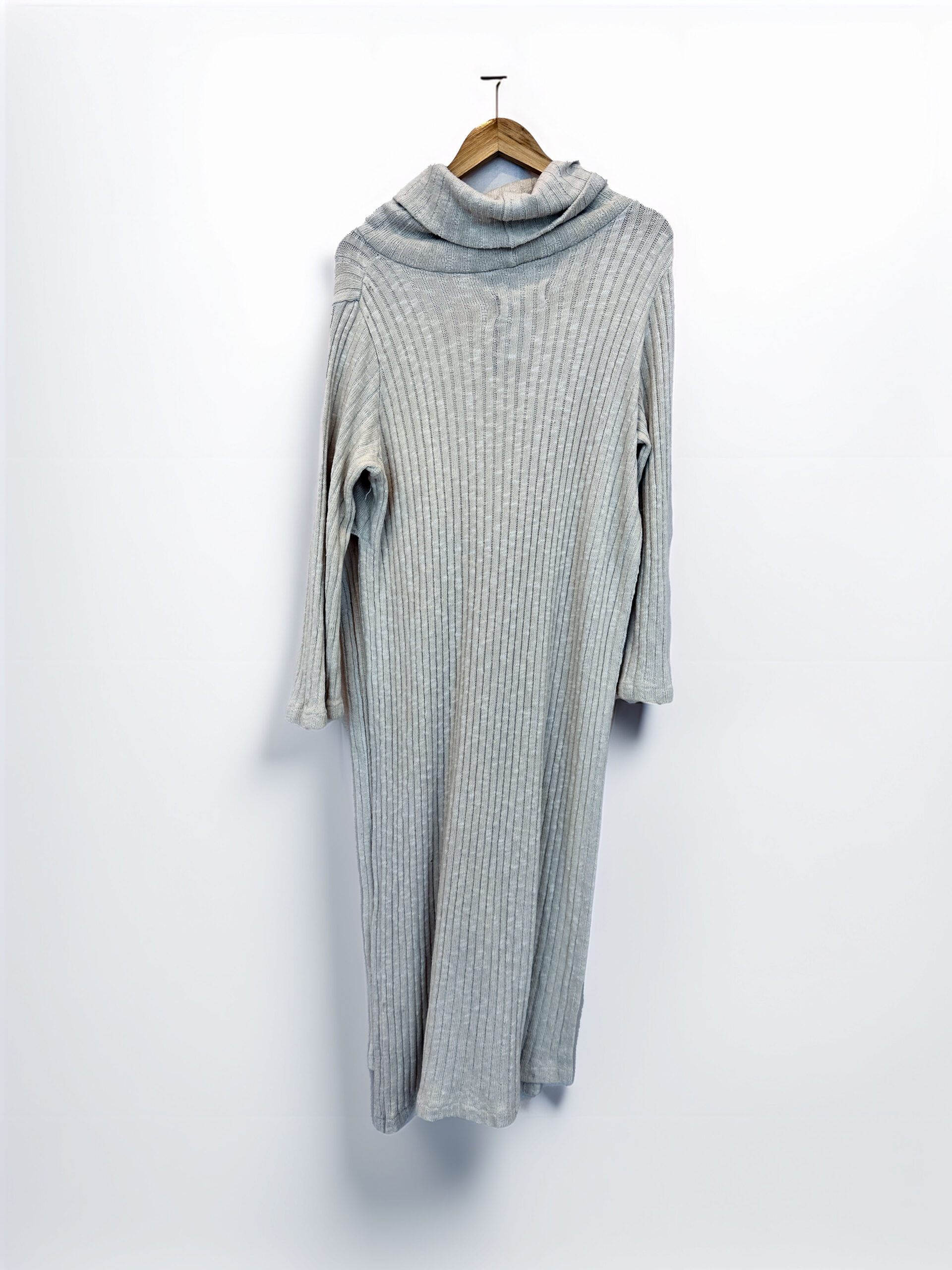 SWEATER TUNICA CRUDO NEGRA (M) - Imagen 2