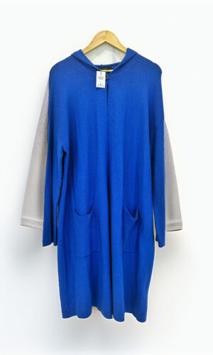 SWEATER LARGO AZUL VITAMINA (M)