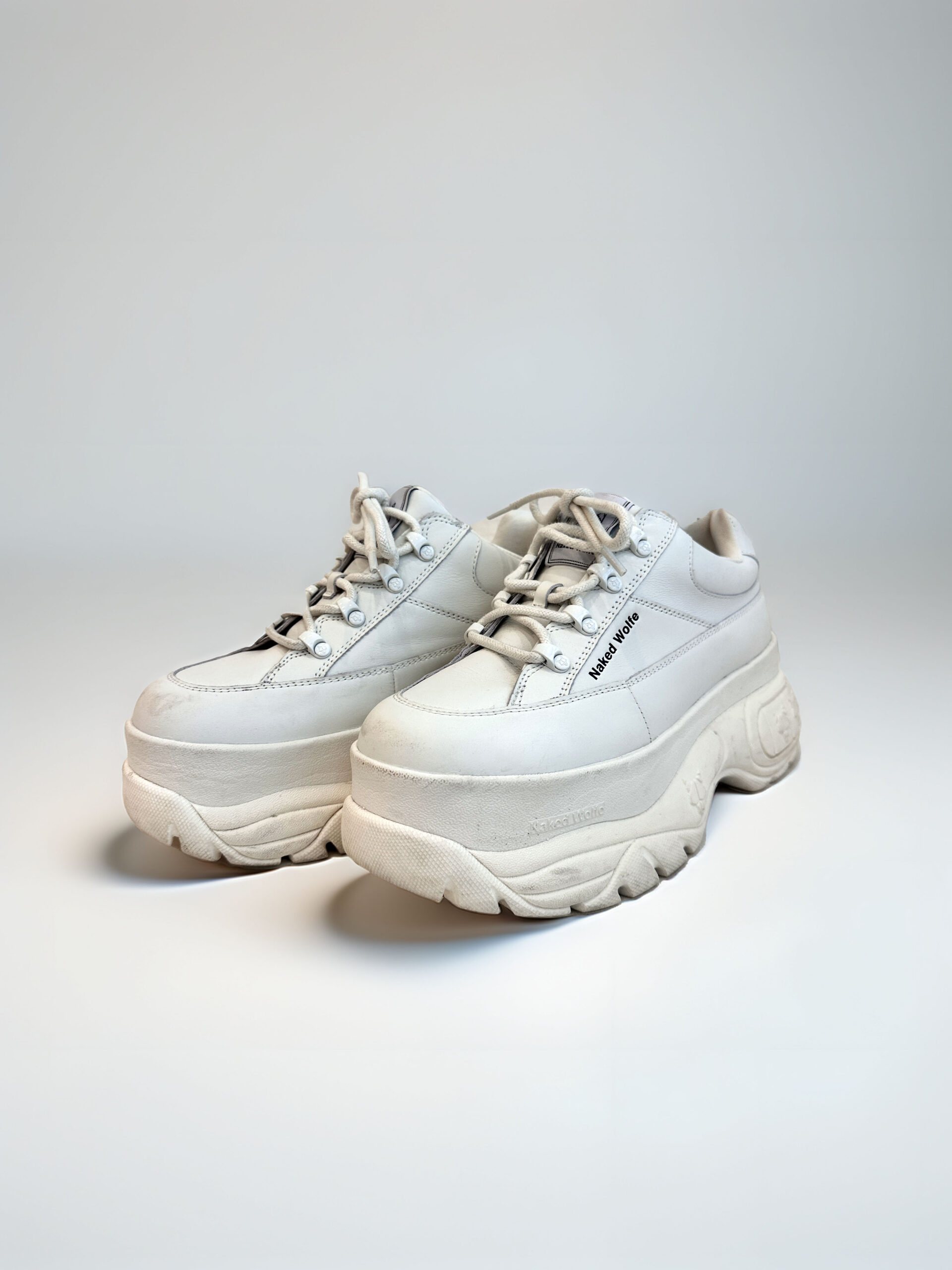 ZAPATILLAS PLATAFORMAS NAKED WOLFE (38)