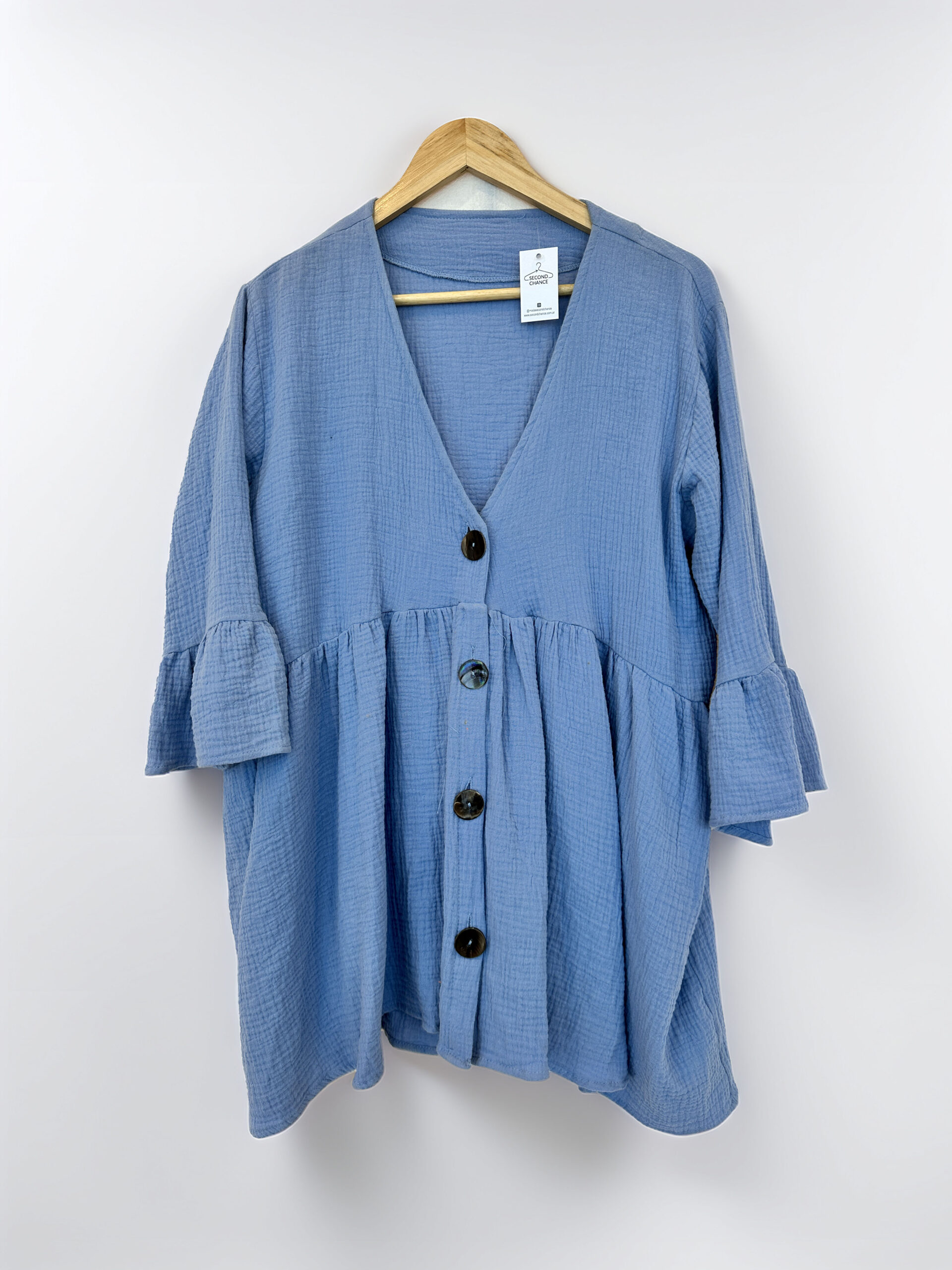 VESTIDO CORTO CREPE CELESTE SIN MARCA (M)