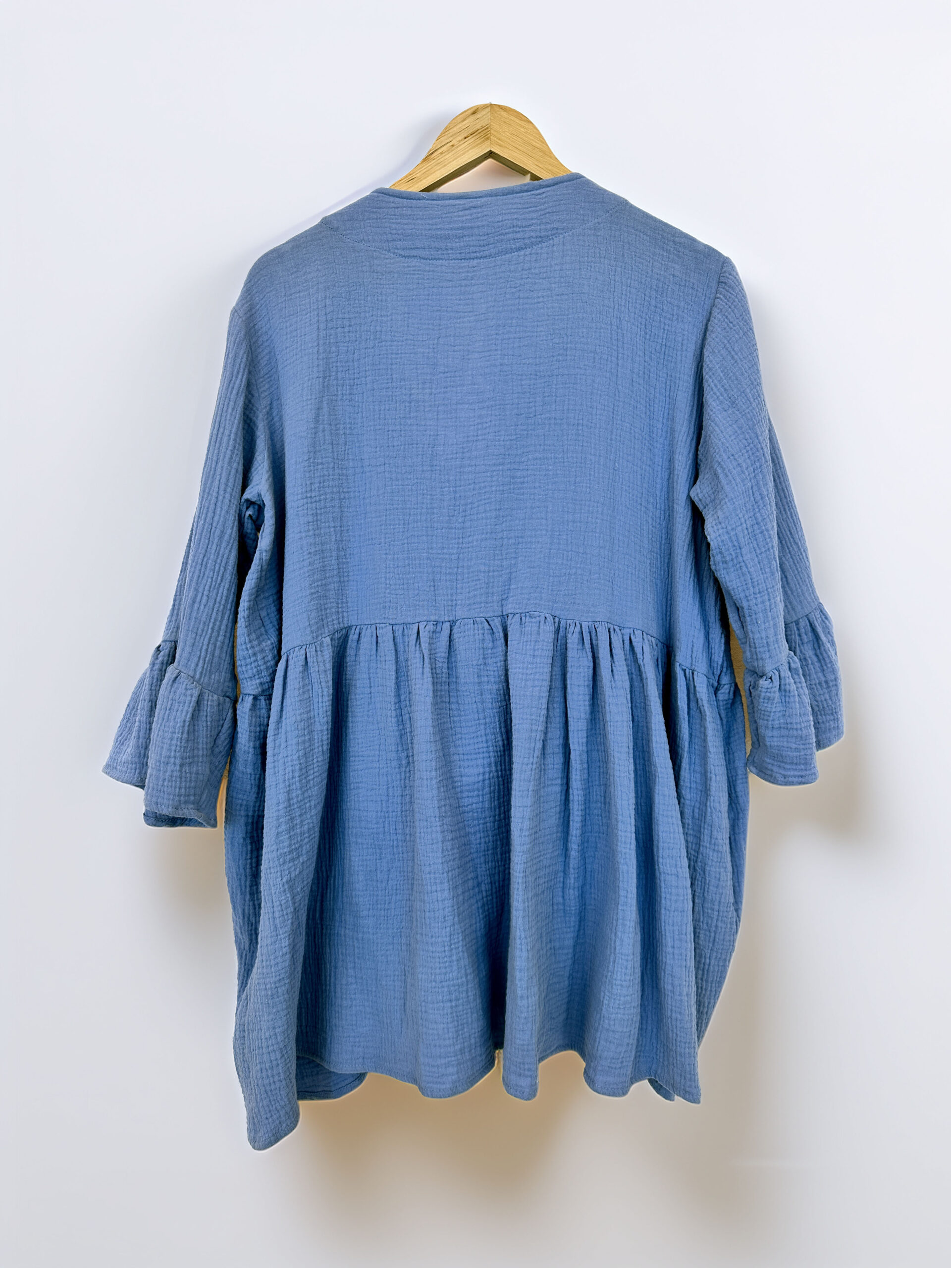 VESTIDO CORTO CREPE CELESTE SIN MARCA (M) - Imagen 2