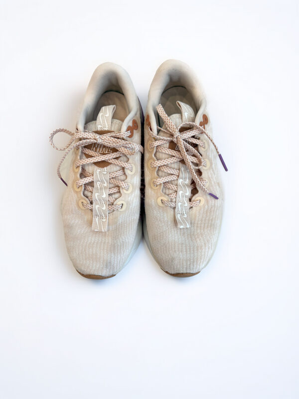 ZAPATILLAS NIKE MOTIVA (38) - Imagen 2