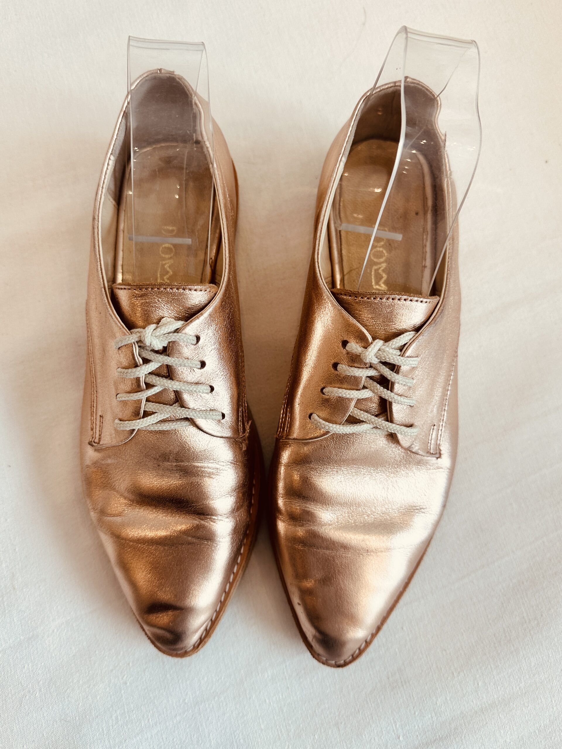 ZAPATOS BAJOS DORADOS DOMANI (38)