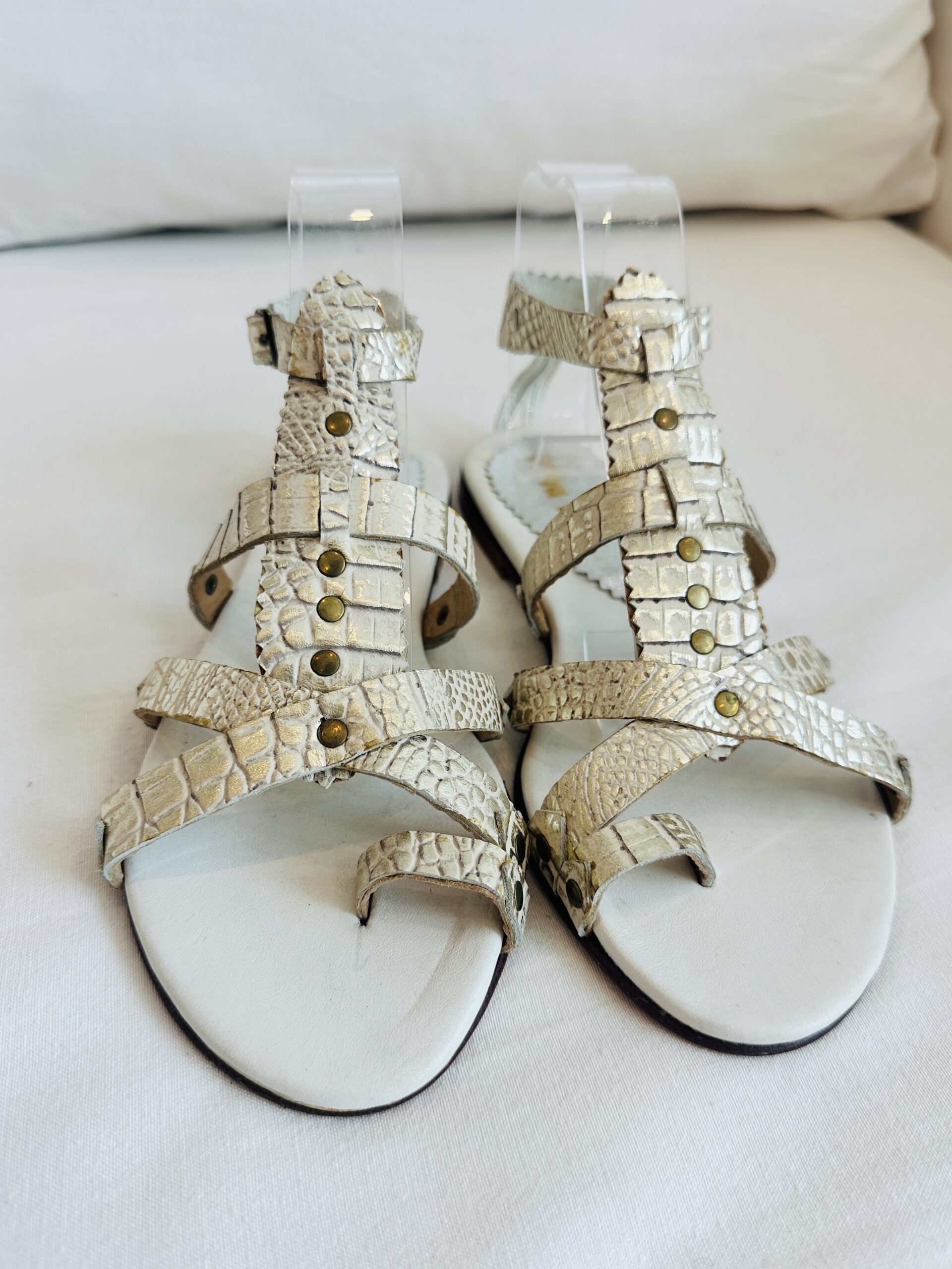 SANDALIAS GLADIADORAS PLATEADAS FROU-FROU (36) - Imagen 3