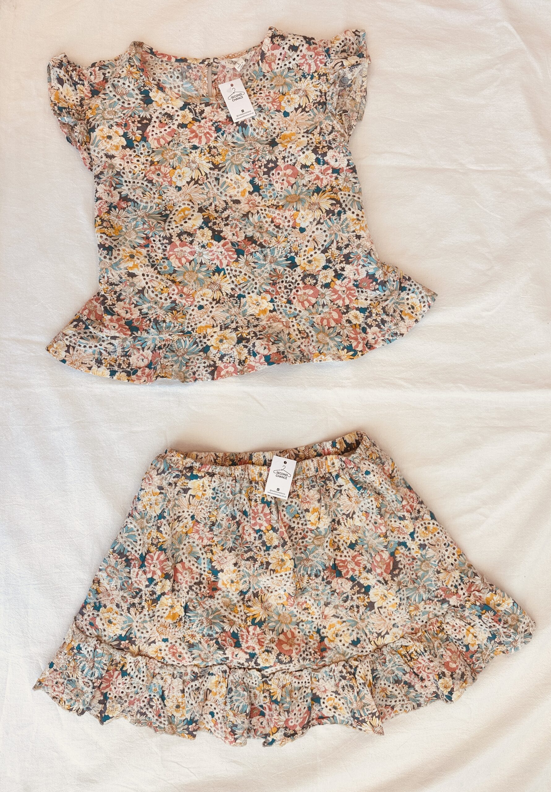 SET BLUSA Y FALDA ESTAMPADA LUNA MOON (L)