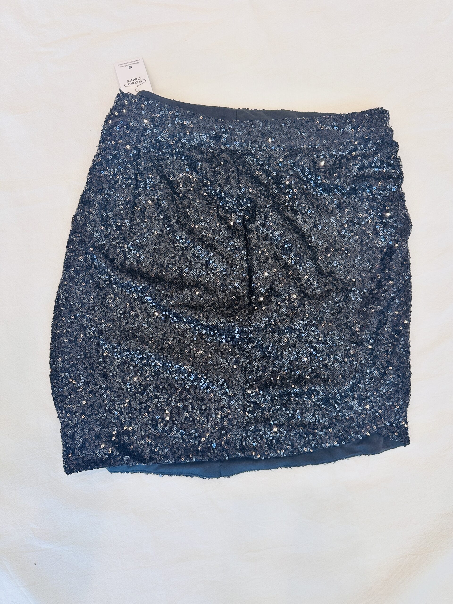 FALDA DE LENTEJUELAS NEGRA FOREVER 21 (L) - Imagen 2