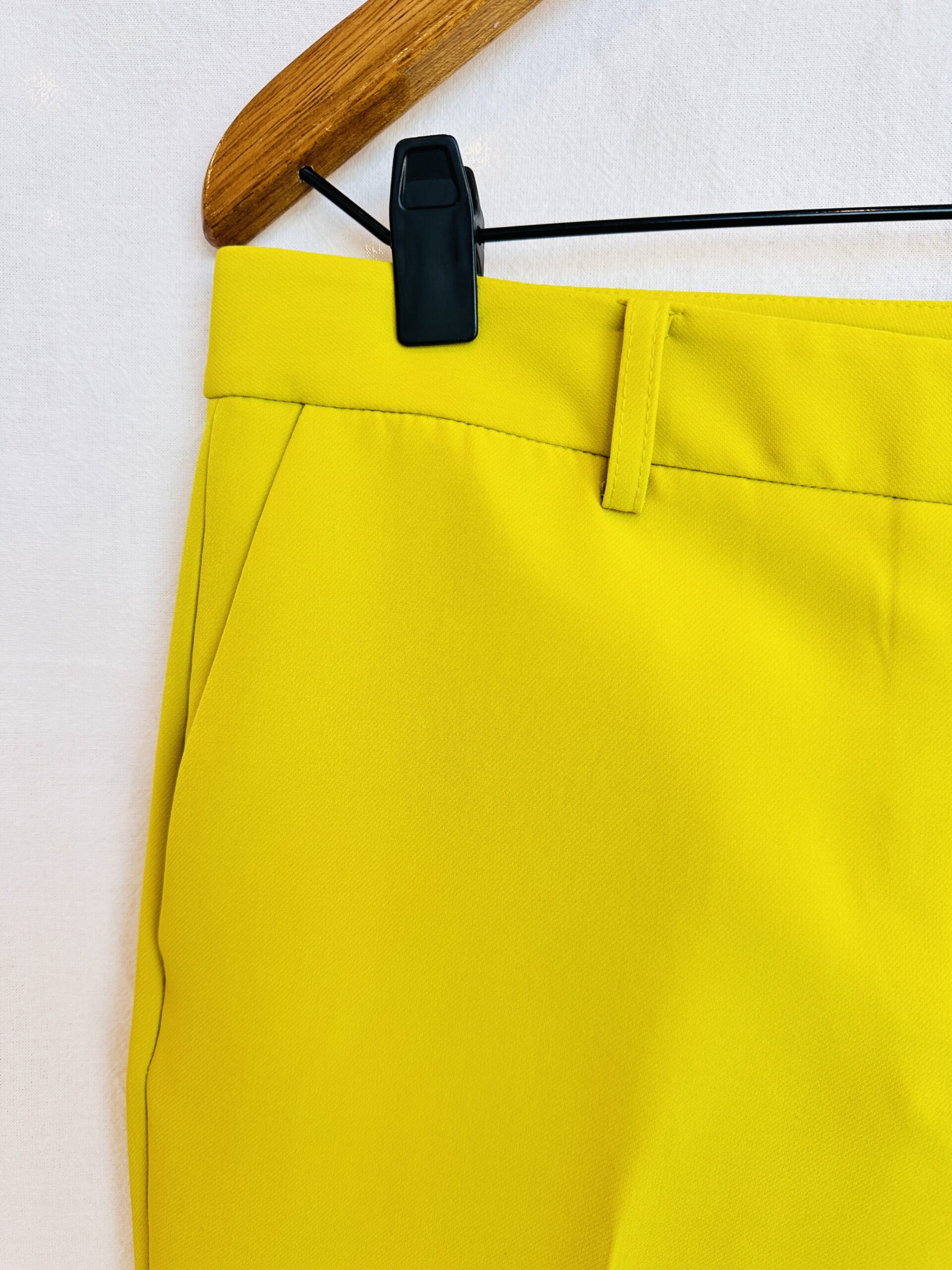 PANTALON DE VESTIR DKNY VERDE MANZANA (M) - Imagen 3