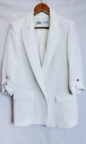 BLAZER BLANCO ZARA (S)