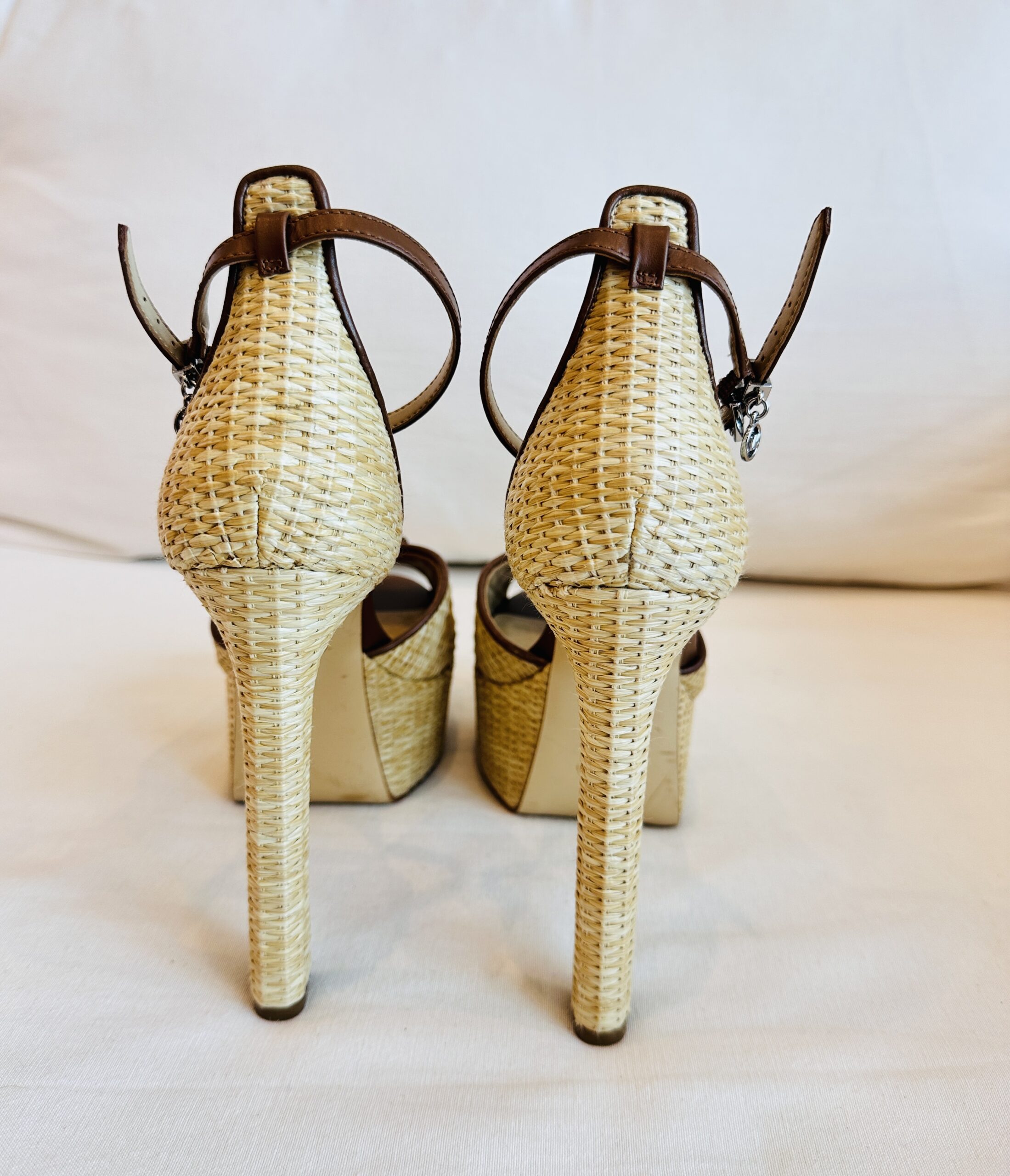 ZAPATOS CON TACO BLOKE MICHAEL KORS (39) - Imagen 3