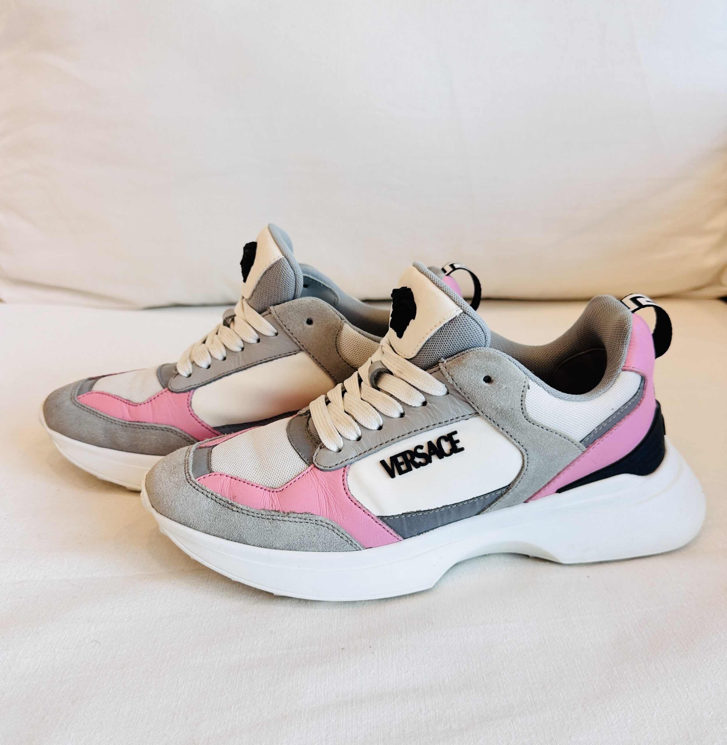 ZAPATILLAS VERSACE (38)