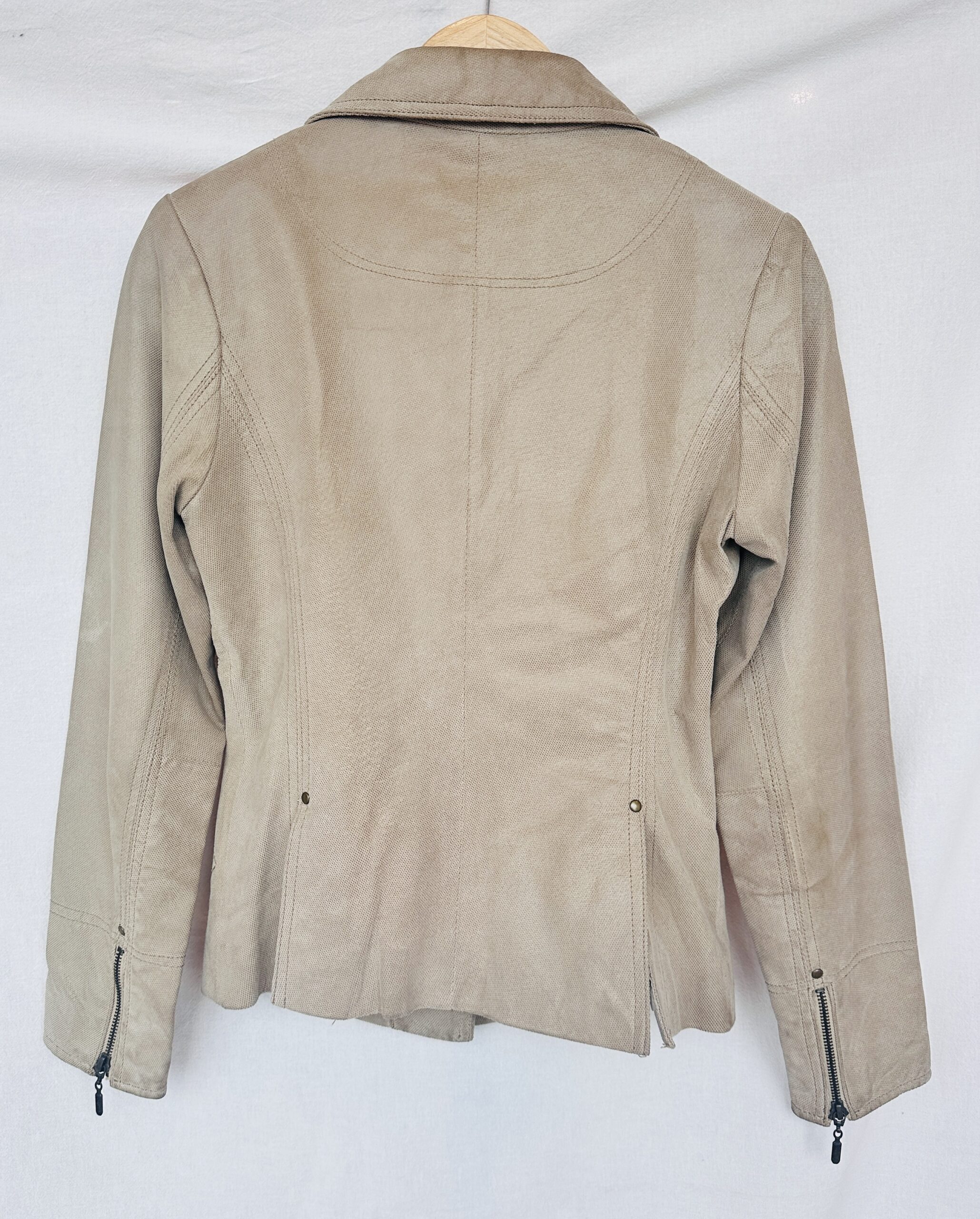 CAMPERA DE CUERO PRUNE BEIGE (S) - Imagen 2