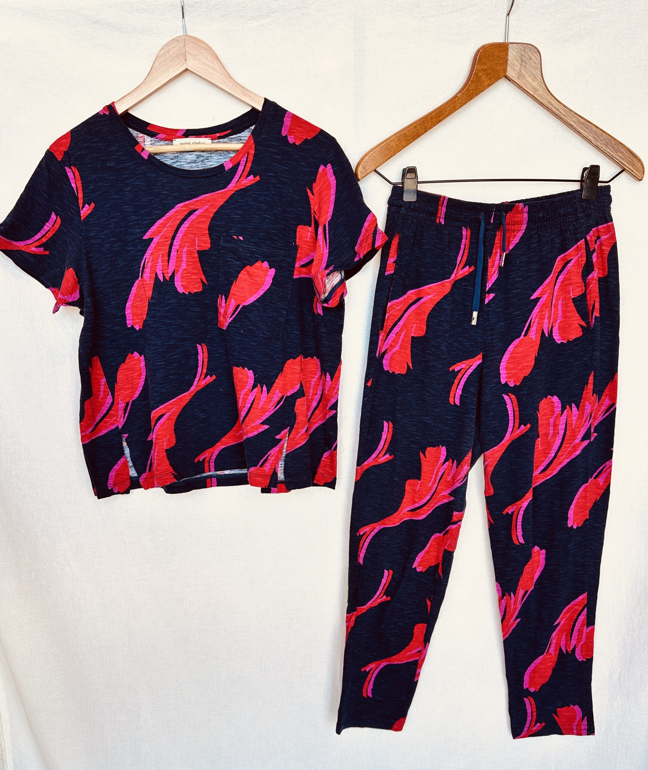 SET MONOCRONATICO BLUSA + BABUCHA AZUL ESTAMPADO JAZMIN CHEBAR (L)