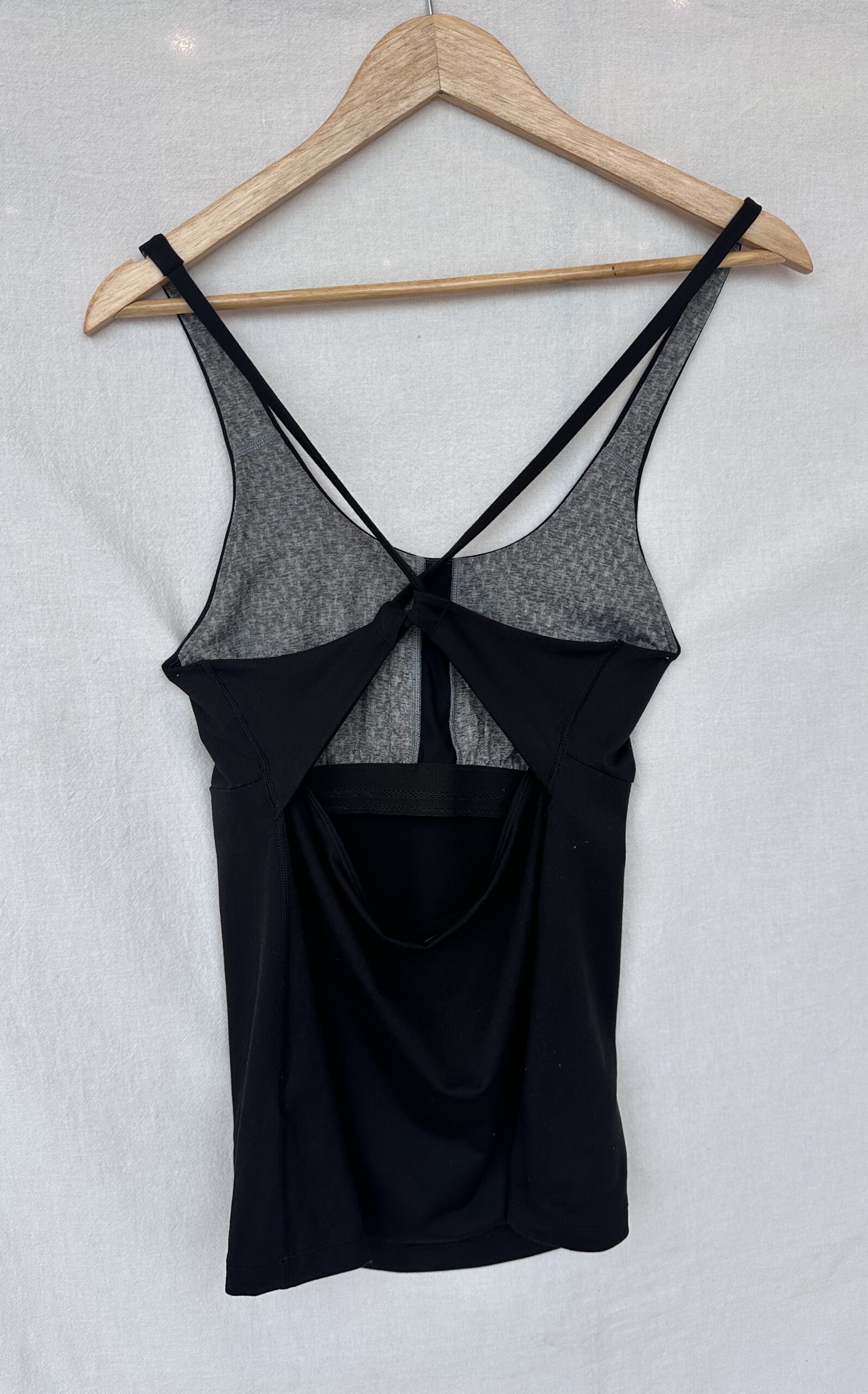MUSCULOSA NEGRA PATAGONIA (M) - Imagen 2