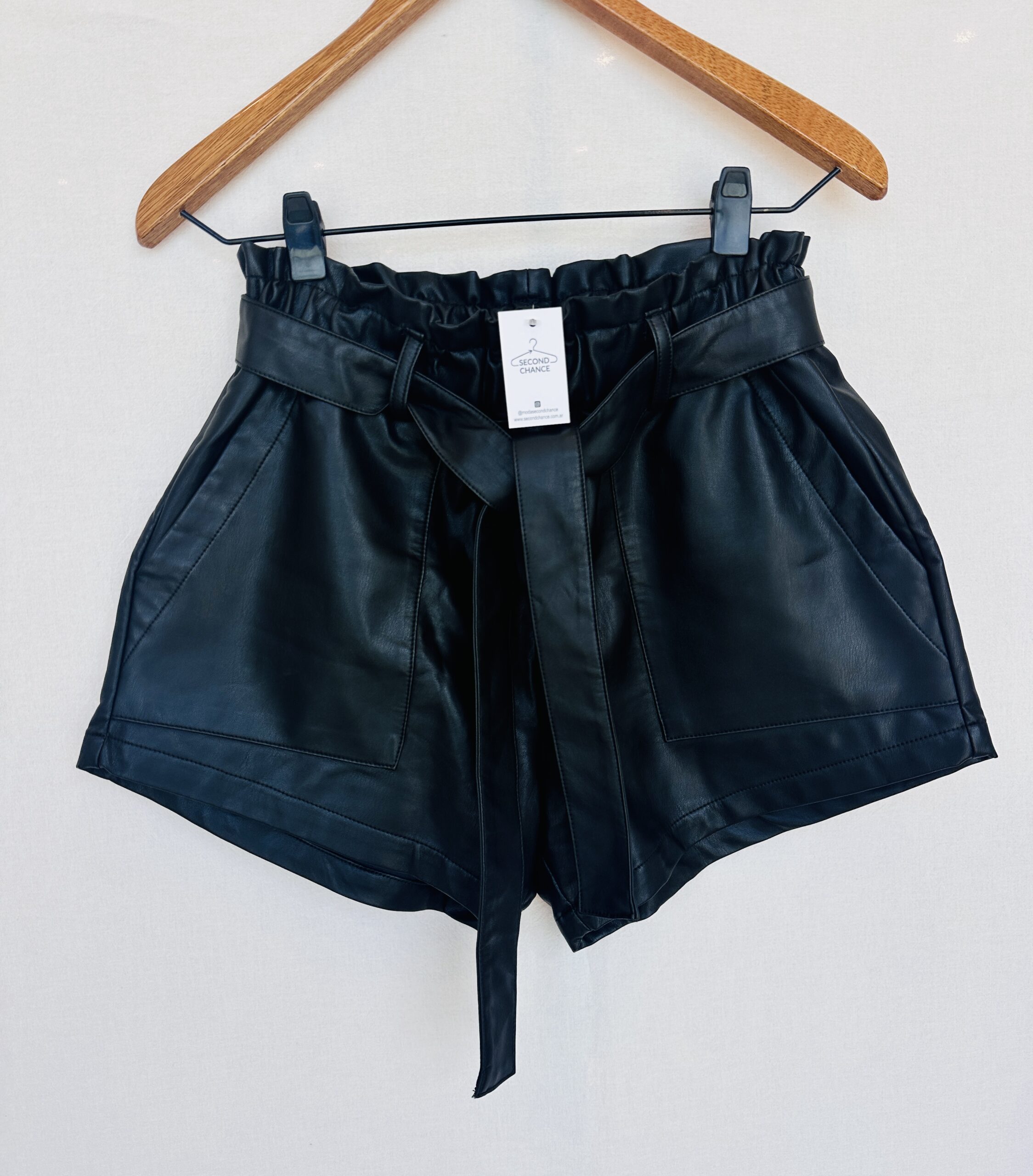 SHORT ENGOMADO ELASTIZADO NEGRO FLOPPY KENNY (M)