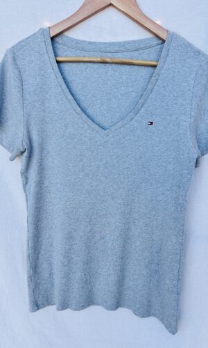 REMERA GRIS TOMMY HILFIGER (M)