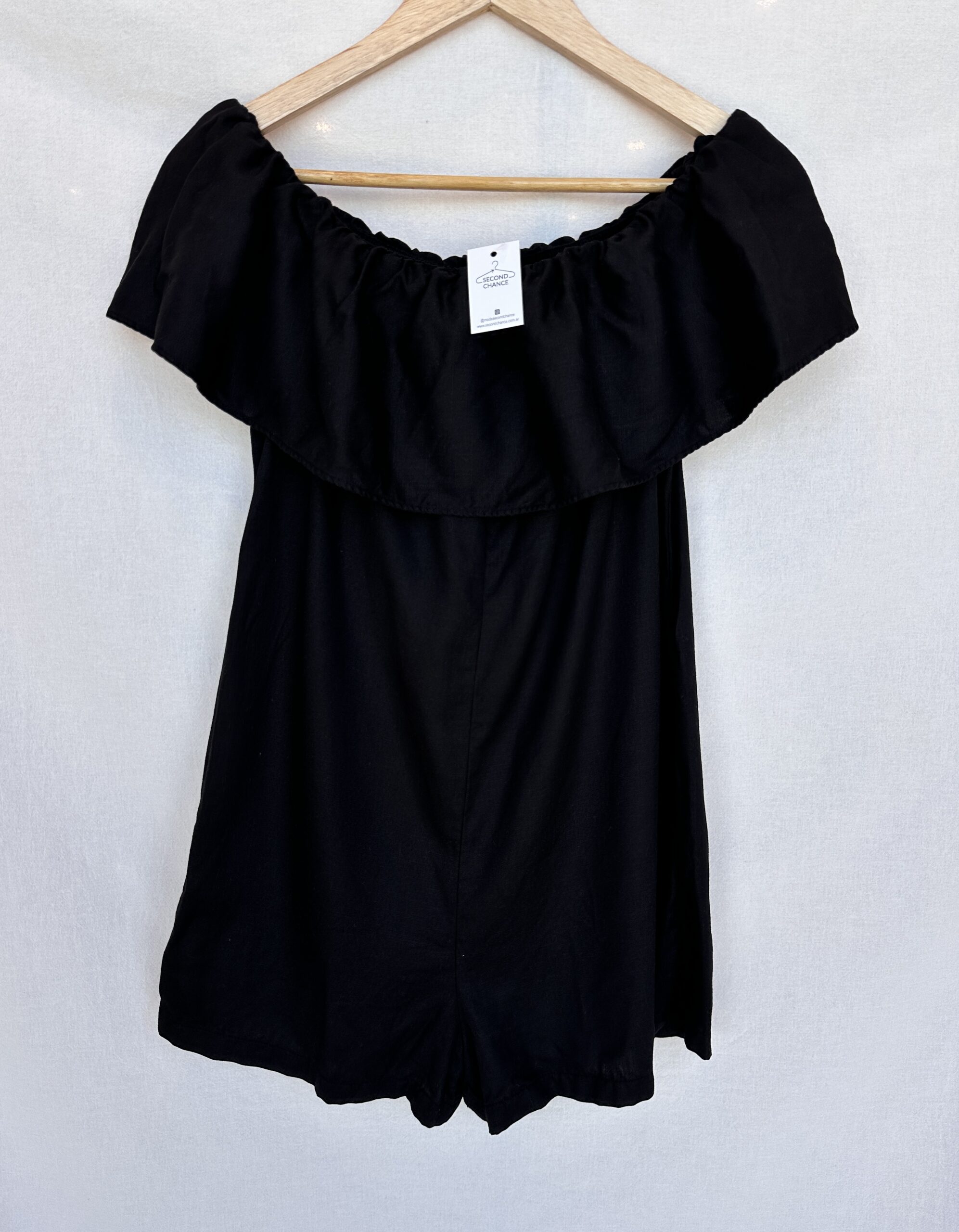 MONO NEGRO HOMBRO DESCUBIERTO ZARA (S)