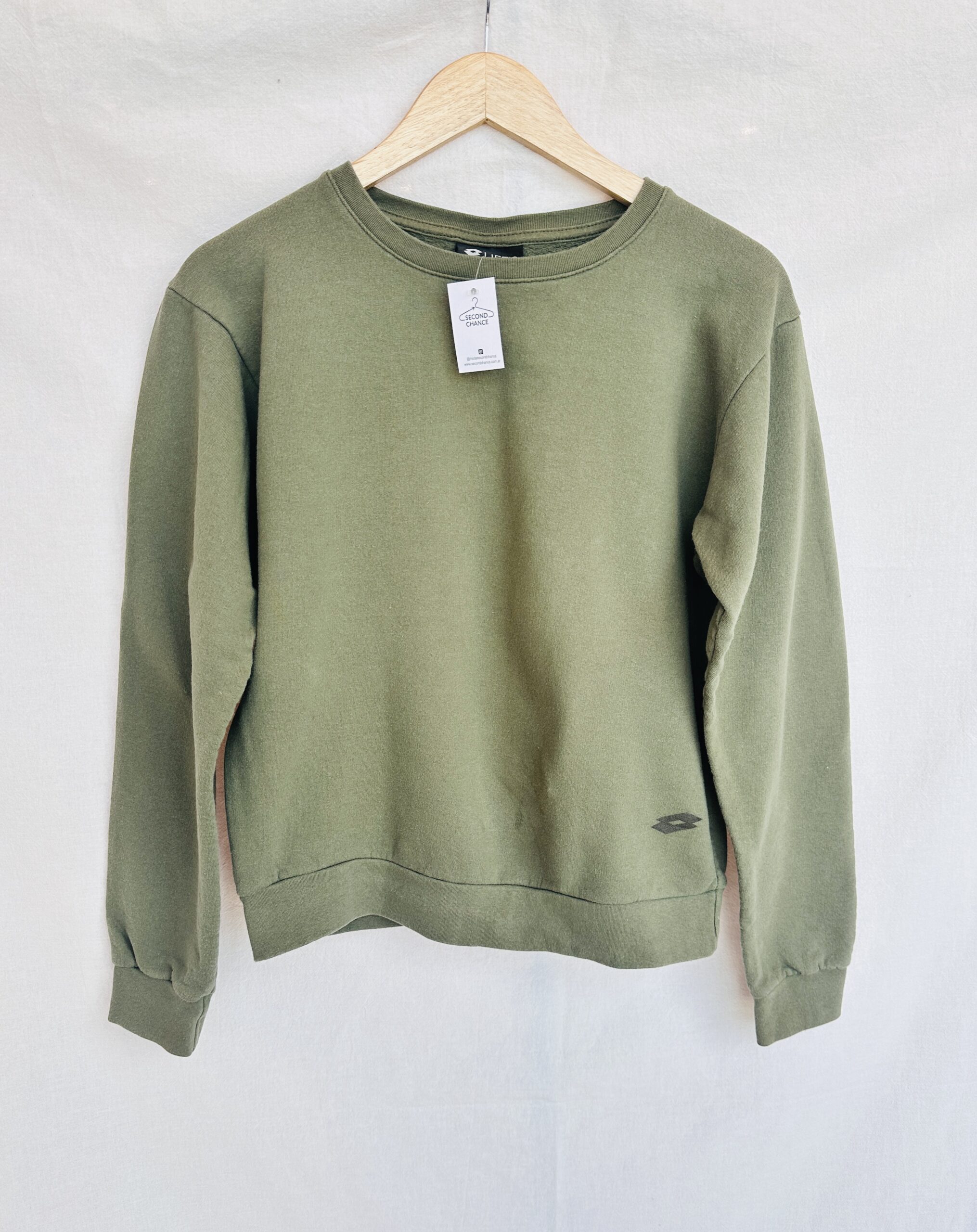 BUZO LIVIANO VERDE MILITAR SIN MARCA ( M)