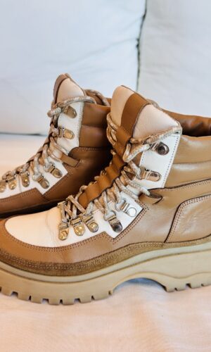 BOTAS DE MONTAÑA URBANAS SYBIL VANE (40)