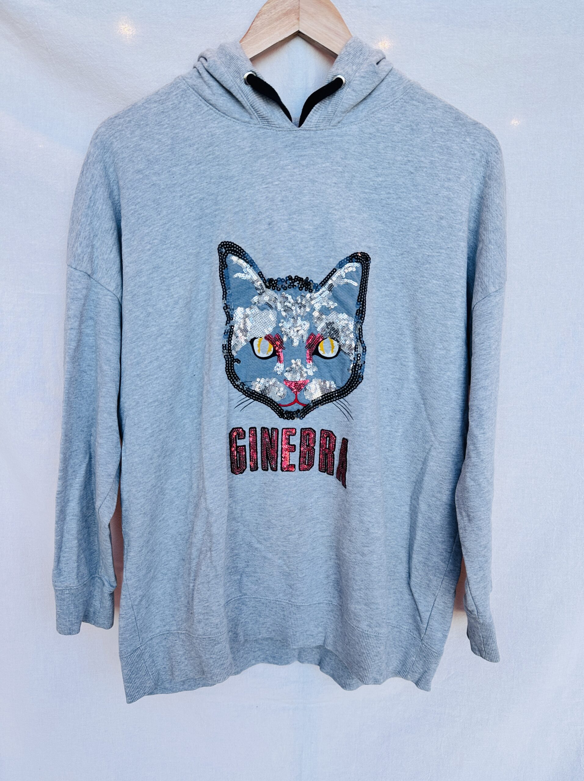 BUZO GRIS +LENTEJUELAS GATO GINEBRA (M)