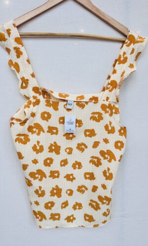 MUSCULOSA CREMA + ESTAMPA+ VOLADOS  VER (L)