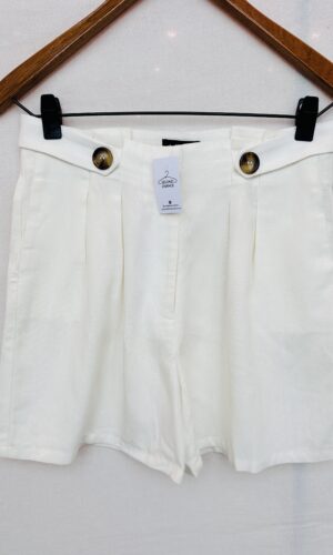 SHORT BLANCO DE LINO LAS OREIRO (L)