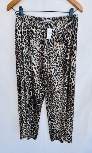 PANTALON LIVIANO ANIMAL PRINT ZARA (M)