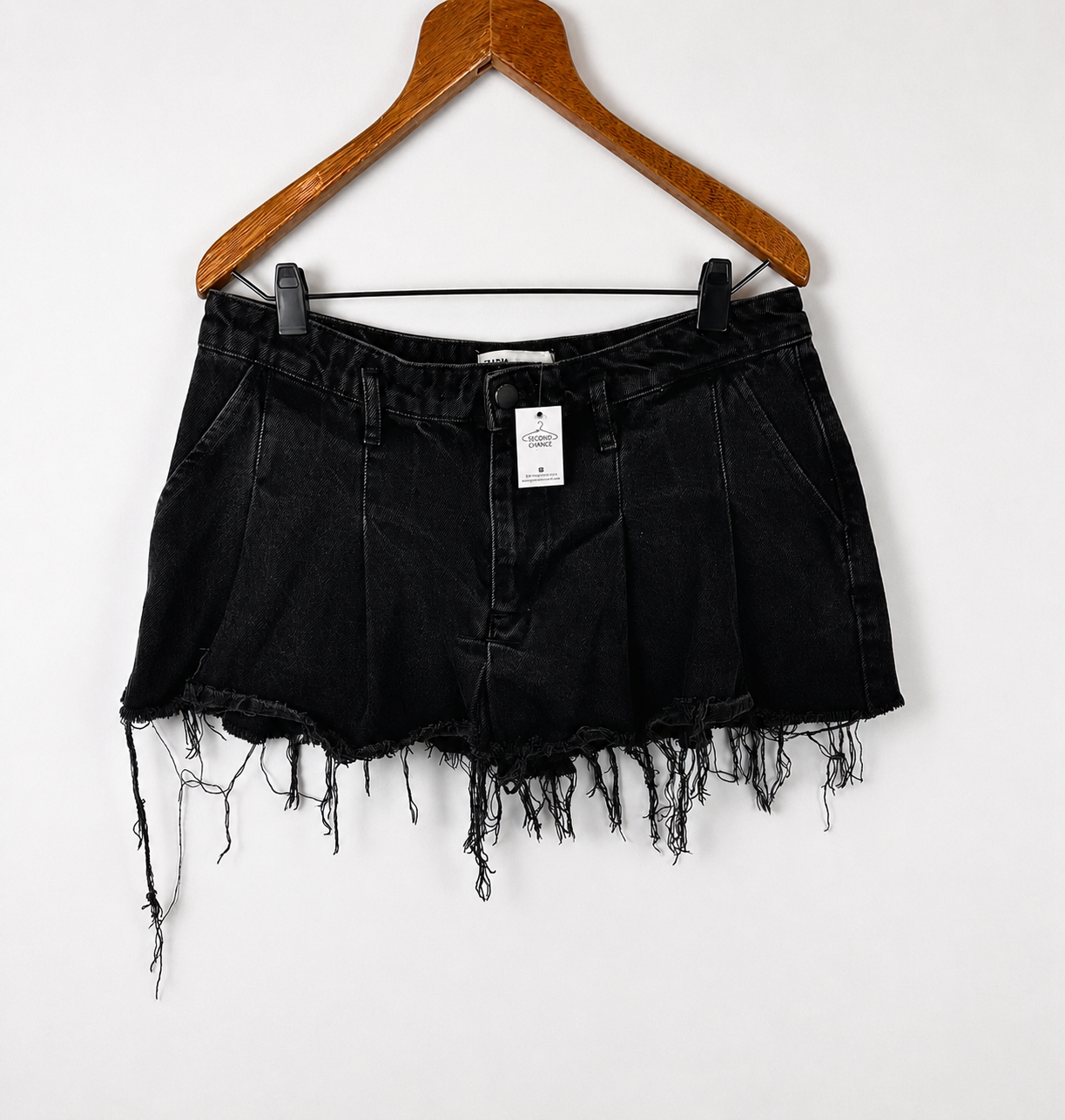 POLLERA DE JEAN NEGRA ZARA (L)
