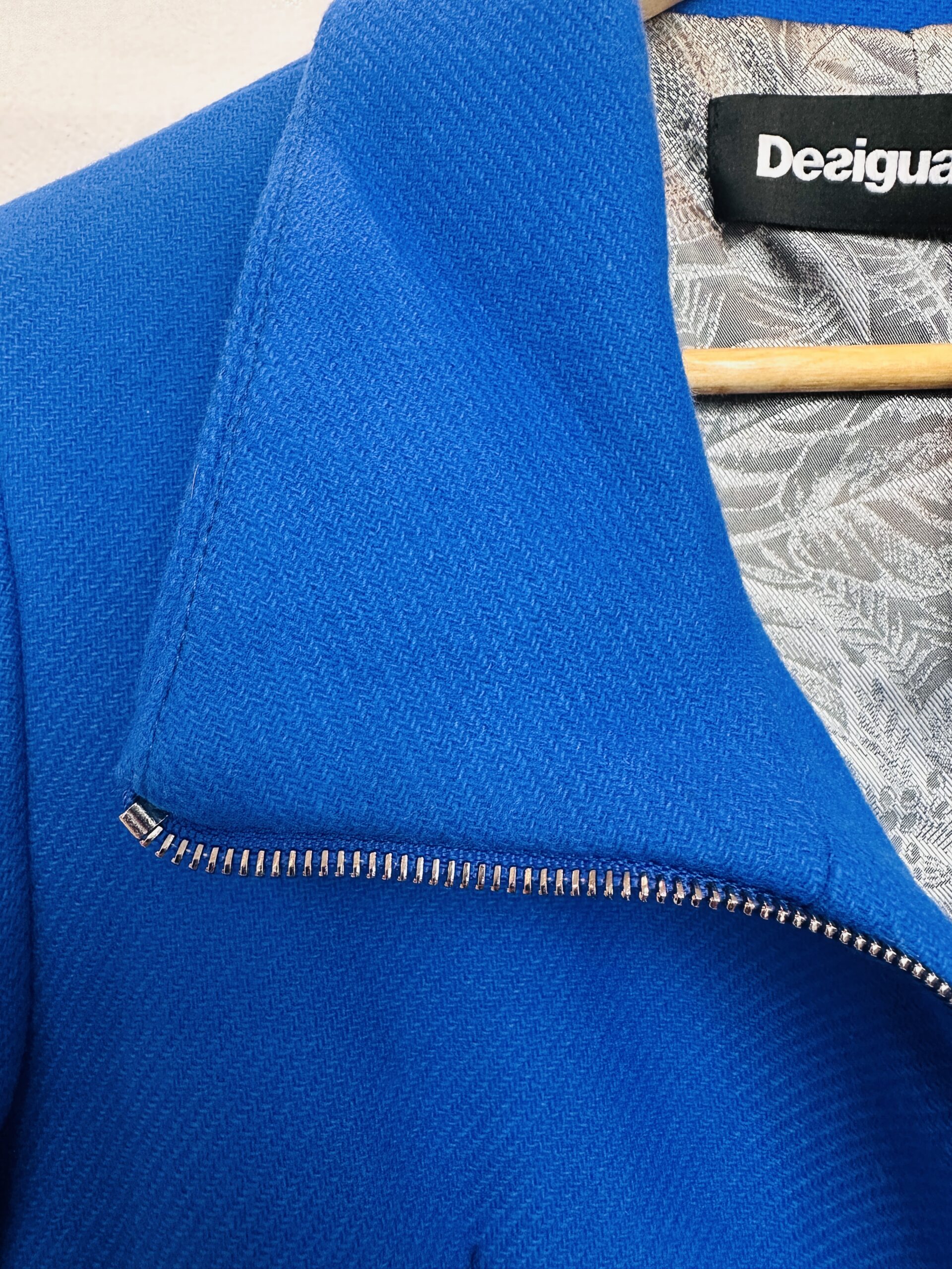 TAPADO DE ABRUGO AZUL DESIGUAL (M) - Imagen 4
