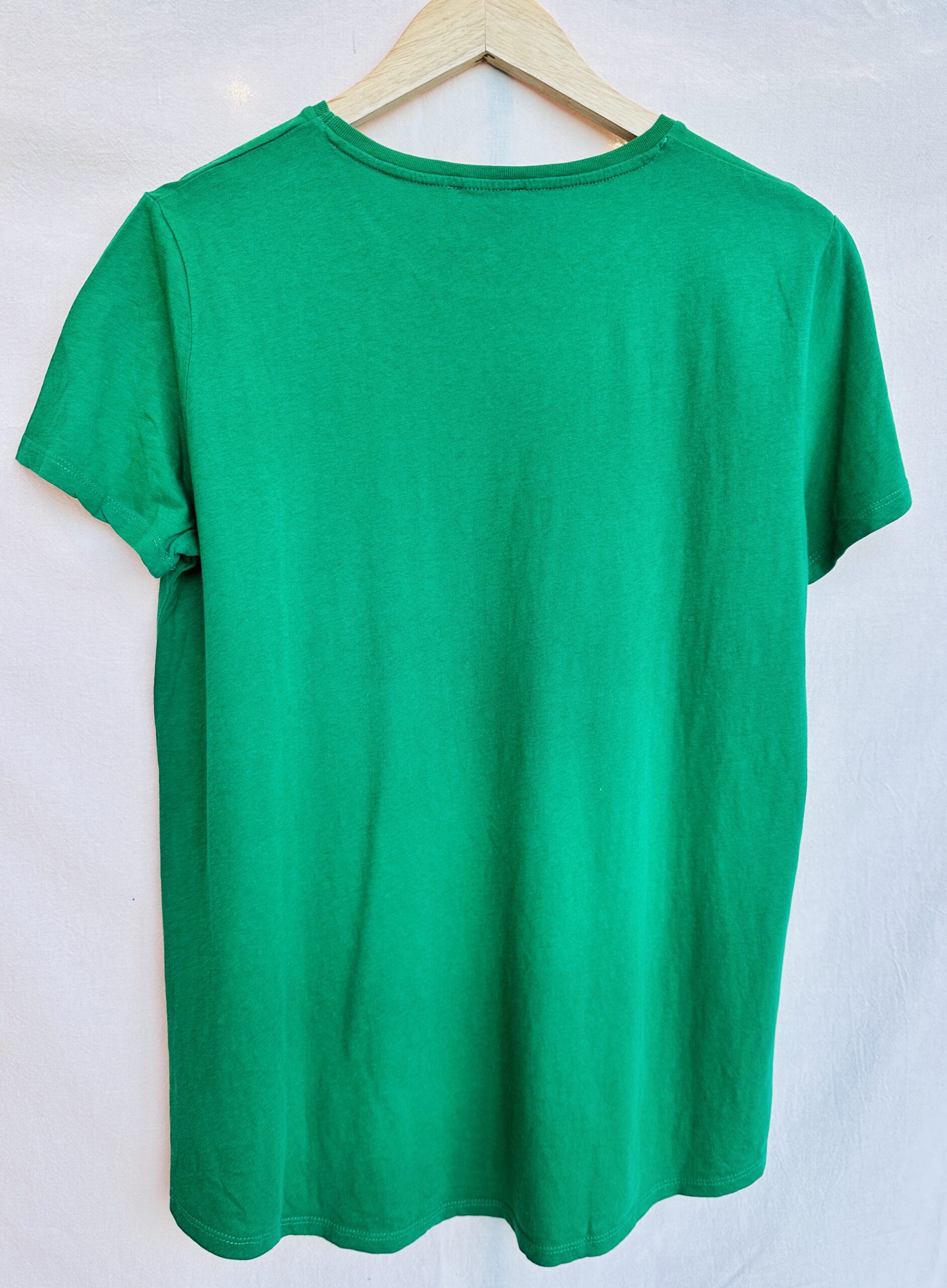 REMERA BASICA VERDE ZARA (M) - Imagen 2
