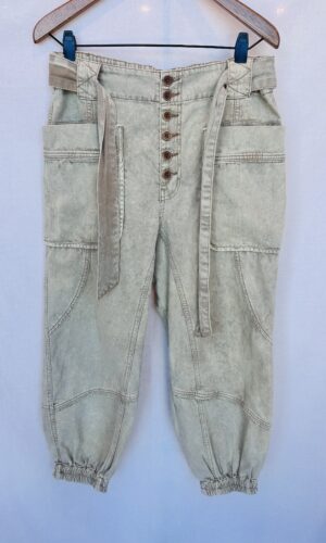 JEAN BABUCHA FREE PEOPLE BOTONES DELANTEROS BEIGE (M)