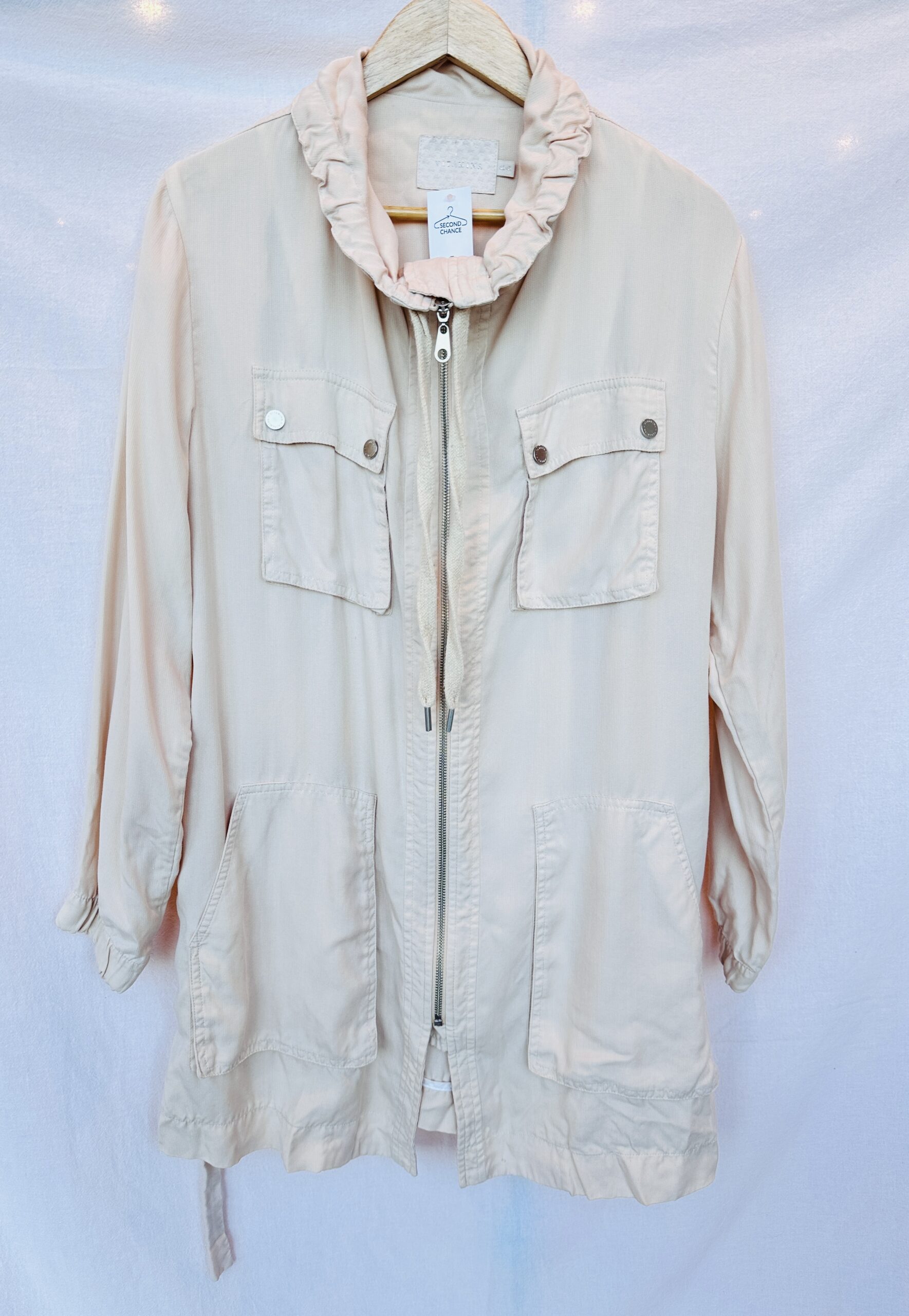 CAMPERA LIVIANA CREMA VITAMINA (M)