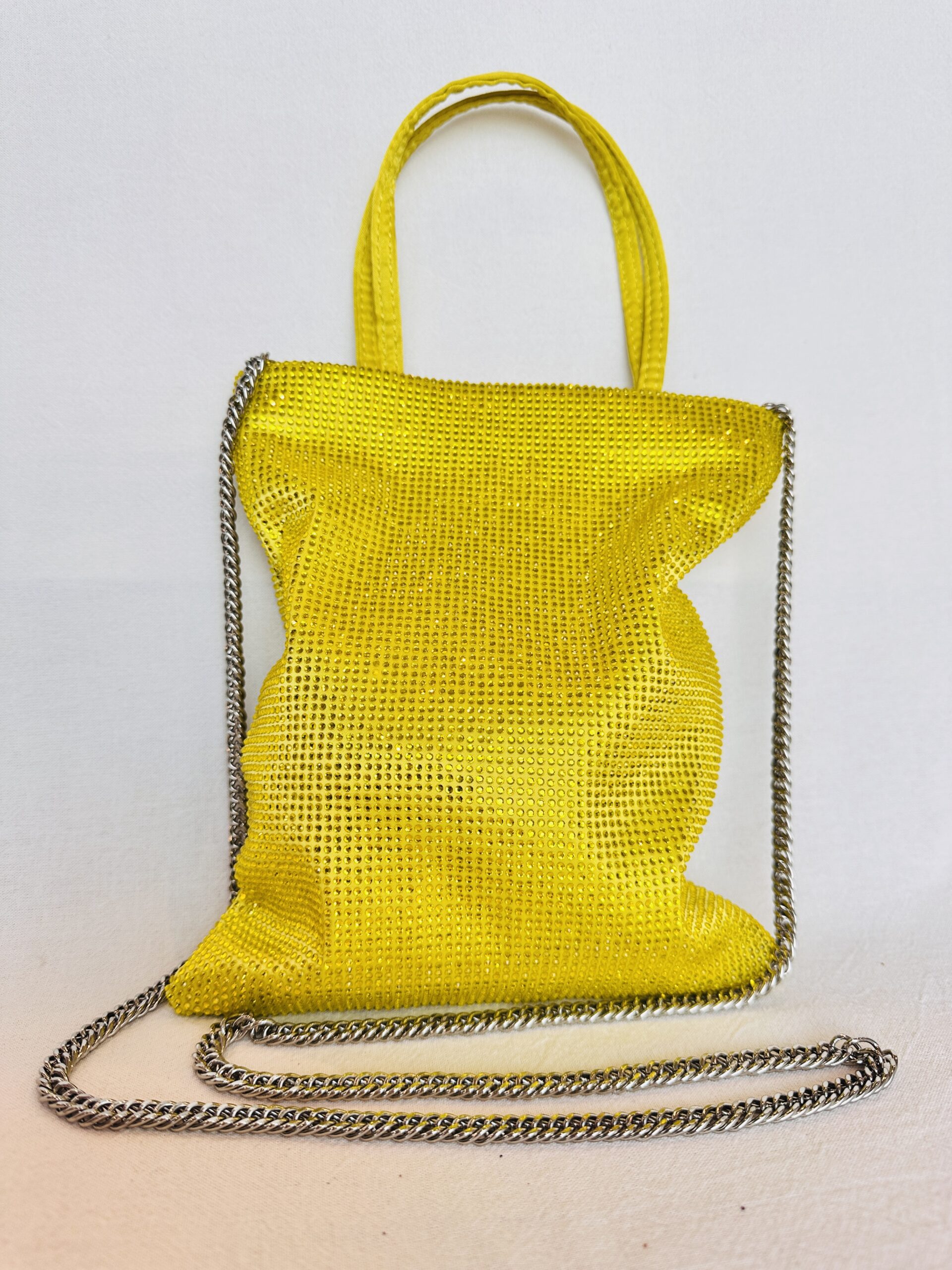 MINIBAG CON STRASS AMARILLA +CADENA ZARA