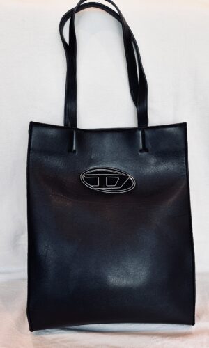 CARTERA NEGRA TOTE VERTICAL DIESEL