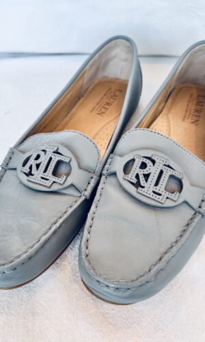 MOCASINES RALPH LAUREN GRISES DE CUERO GENUINIO (38)