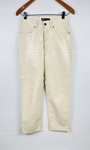 PANTALON DE ECOCUERO GRABADO REPTIL BLANCO VICTORIA TUCCI (M)