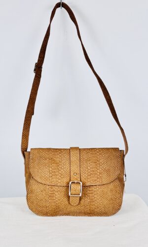 CARTERA MARRON GRABADO REPTIL JUANITA JO